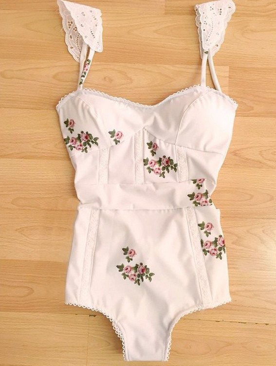 Madame Shou Shou: Τα μαγιό που ψάχνουν σαν τρελές όλες οι γυναίκες -Φέτος έχουν τους πιο μεγάλους φιόγκους που είχαν ποτέ [εικόνες] | iefimerida.gr 18