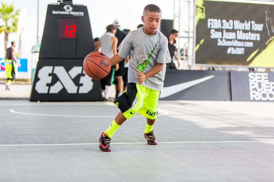 Ο 13χρονος παιδί-θαύμα: Κοντός αλλά... μάγος με την μπάλα [εικόνες & βίντεο] | iefimerida.gr 2