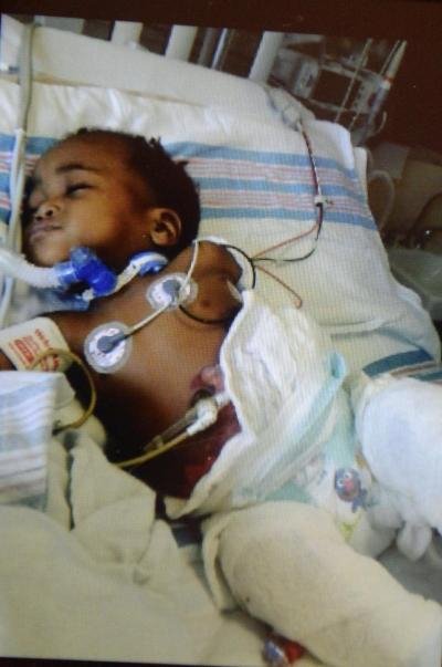 Σοκ: Νοσοκόμα δολοφόνησε παιδάκι βουτώντας το σε βραστό νερό [εικόνες] | iefimerida.gr 0