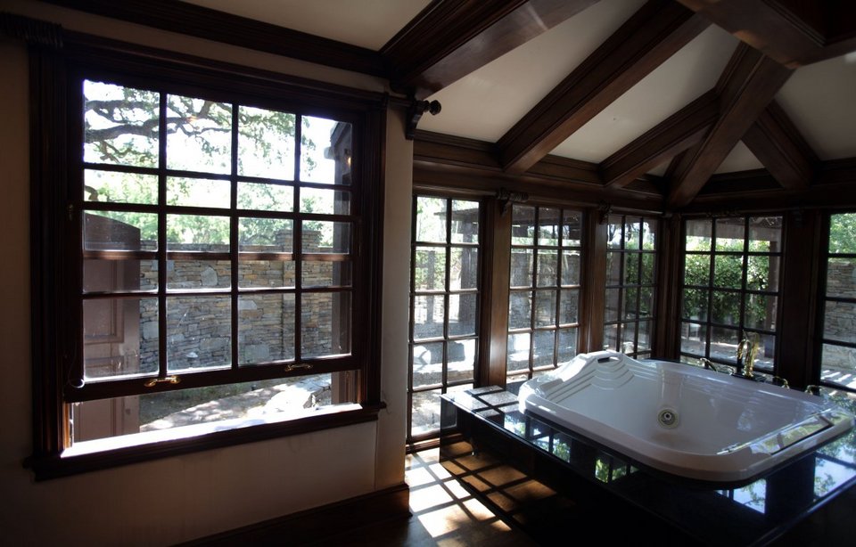 Μέσα στη Neverland: Το απίθανο ράντσο του Μάικλ Τζάκσον, που πουλιέται για 100 εκατ. δολάρια [εικόνες] | iefimerida.gr 7