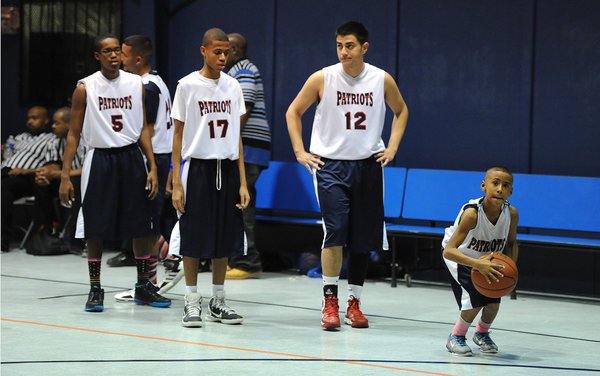 Ο 13χρονος παιδί-θαύμα: Κοντός αλλά... μάγος με την μπάλα [εικόνες & βίντεο] | iefimerida.gr 5