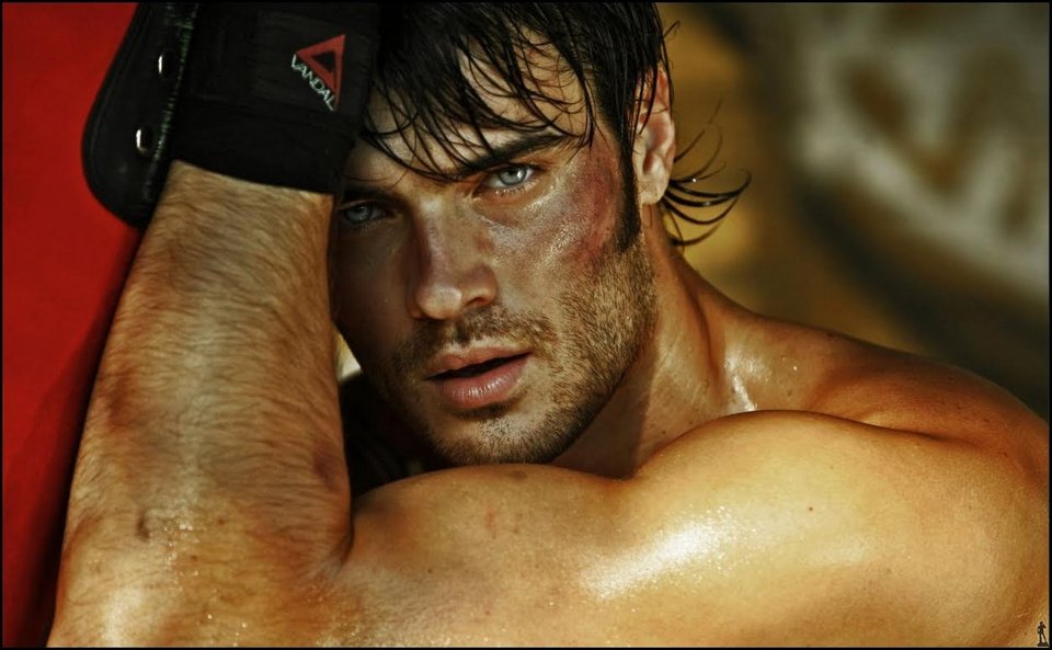 Ο πιο σέξι οδοντίατρος του κόσμου θα σας κάνει να ξεπεράσετε τις φοβίες σας [εικόνες] | iefimerida.gr 3