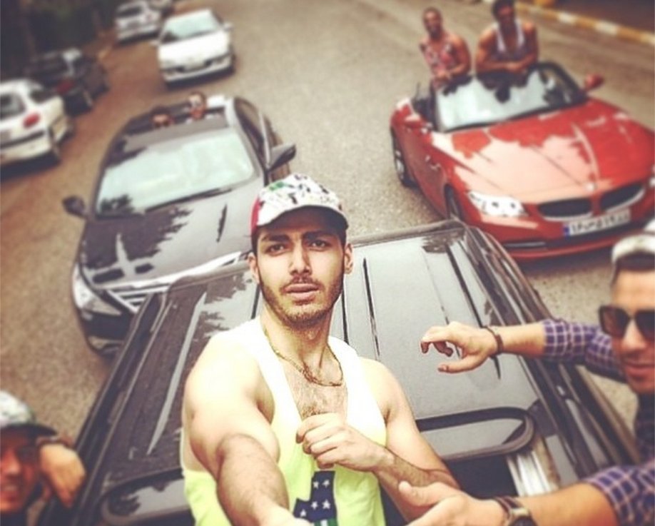 Ιράν: Σκοτώθηκε με την Πόρσε της και όλοι ευχαριστήθηκαν -Εκδίκηση για τους πολύ πλούσιους [εικόνες] | iefimerida.gr 9