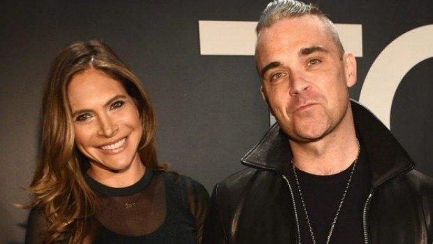 Καταγγελία σοκ: Ο Ρόμπι Γουίλιαμς και η σύζυγός του με παρενοχλούσαν σεξουαλικά [εικόνες]  | iefimerida.gr 2