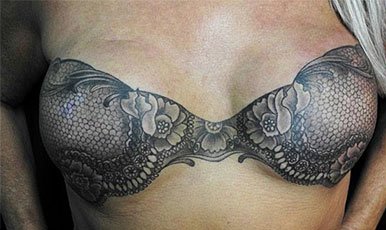 Καλύπτοντας τα σημάδια της μαστεκτομής με τατουάζ [εικόνες]  | iefimerida.gr 4