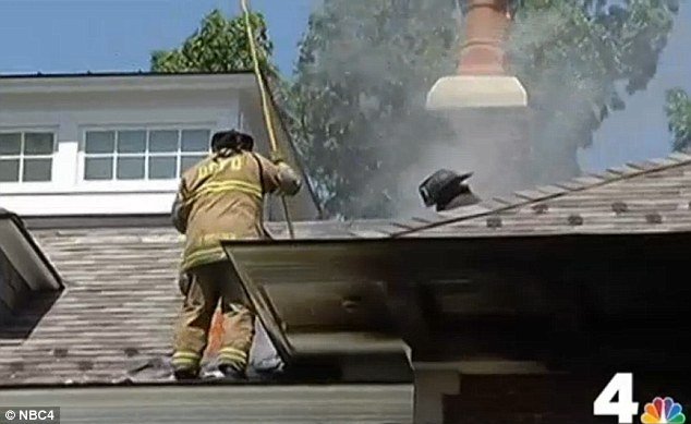 Μυστήριο με άγρια δολοφονία πλούσιων Ελληνοαμερικανών – Βρέθηκαν μαχαιρωμένοι και απανθρακωμένοι στη βίλα τους [εικόνες & βίντεο] | iefimerida.gr 4