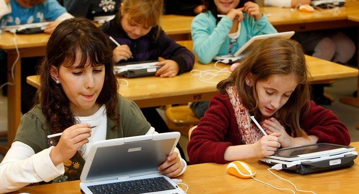 Τα σχολεία του κόσμου -Από τα χωράφια και τα πάρκα, έως τις αίθουσες με tablet και ίντερνετ [εικόνες] | iefimerida.gr 2