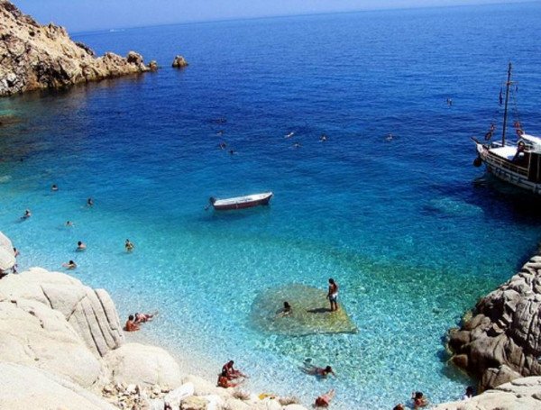  Σεϋχέλλες της Ικαρίας, η πιο εξωτική παραλία του Αιγαίου - Τοπίο άγριο, αγνό, καθηλωτικό [εικόνες] | iefimerida.gr 4