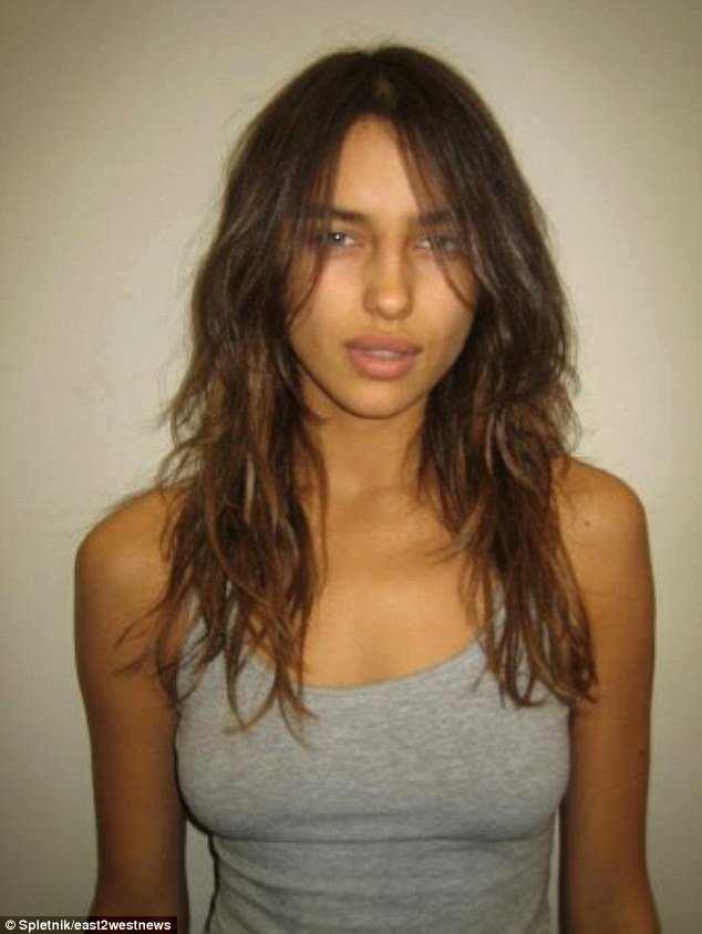 Η άγνωστη Ιρίνα Σάικ -Η πάμφτωχη ζωή και οι περίεργες σχέσεις με επιχειρηματίες [εικόνες] | iefimerida.gr 0