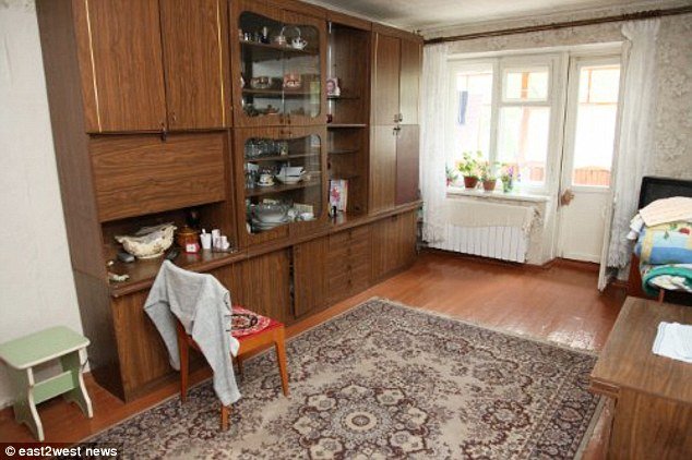 Η άγνωστη Ιρίνα Σάικ -Η πάμφτωχη ζωή και οι περίεργες σχέσεις με επιχειρηματίες [εικόνες] | iefimerida.gr 2