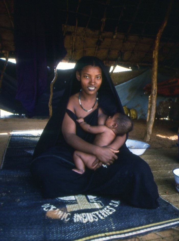 Η ζωή στα βάθη της ερήμου Σαχάρα -Η καθημερινότητα της φυλής των Τουαρέγκ [εικόνες] | iefimerida.gr 7