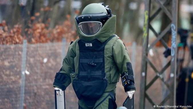 Κολωνία: Απομακρύνθηκαν 20.000 άνθρωποι εξαιτίας βόμβας του Β' Παγκοσμίου Πολέμου [εικόνες] | iefimerida.gr 2