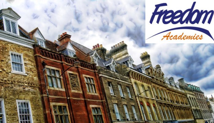 Από άστεγη και απένταρη μιγάδα, βασίλισσα των ακινήτων και εκατομμυριούχος [εικόνες]  | iefimerida.gr 3