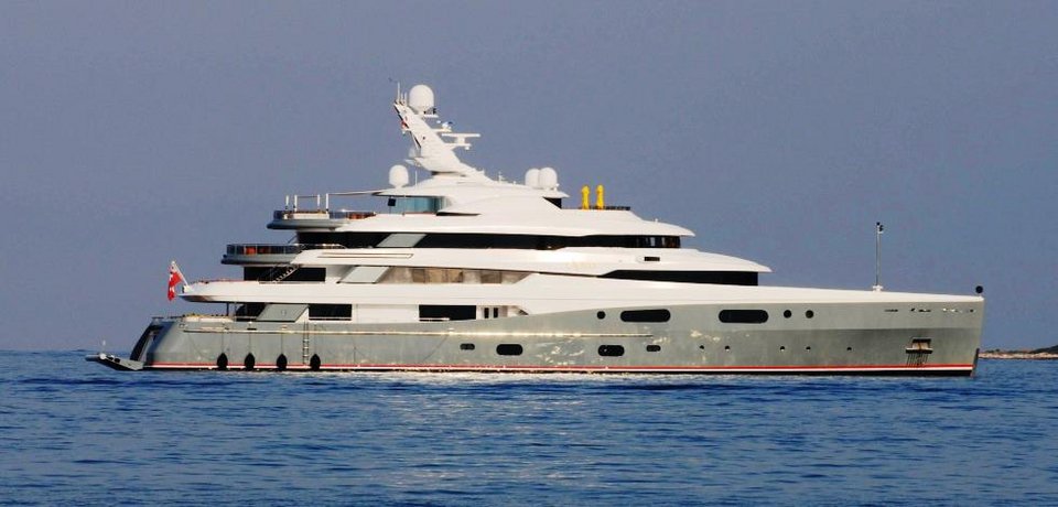 Η απόλυτη «κόντρα» των πλουσίων - Τα χλιδάτα γιοτ που μαζεύτηκαν στη Γαλλική Ριβιέρα αυτές τις ημέρες [εικόνες] | iefimerida.gr 10