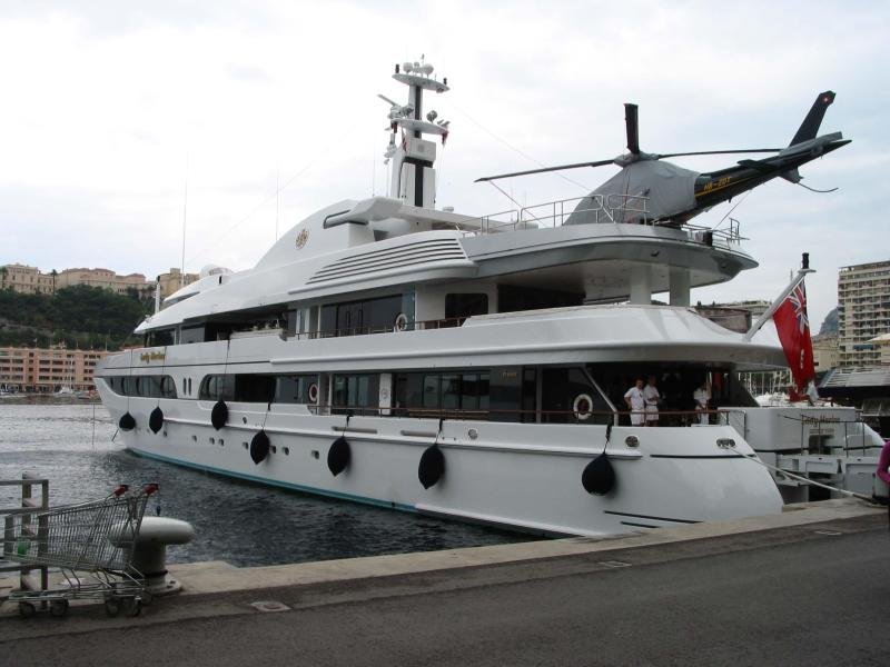 Η απόλυτη «κόντρα» των πλουσίων - Τα χλιδάτα γιοτ που μαζεύτηκαν στη Γαλλική Ριβιέρα αυτές τις ημέρες [εικόνες] | iefimerida.gr 17