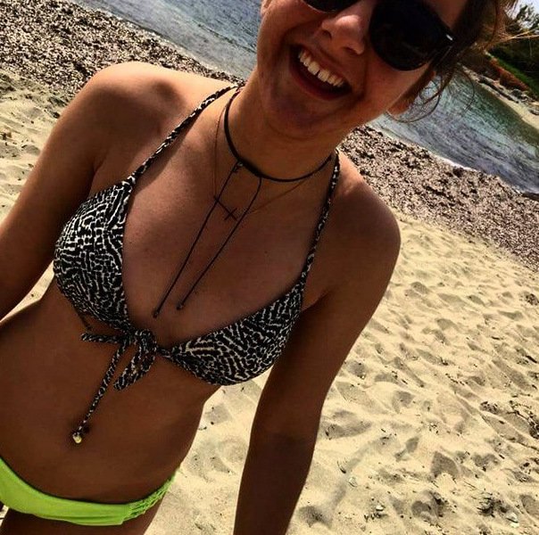 Η κόρη του Βλάσση Μπονάτσου έγινε μια όμορφη γυναίκα [εικόνες] | iefimerida.gr 3