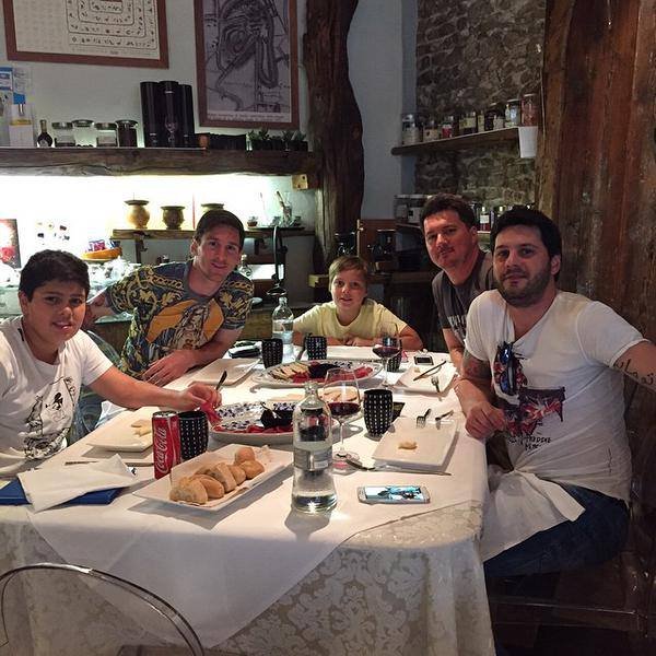 Η άγνωστη ζωή του Λιονέλ Μέσι: Γονείς, αδέρφια, σύζυγος και γιος, μακριά από τα φώτα [εικόνες] | iefimerida.gr 5