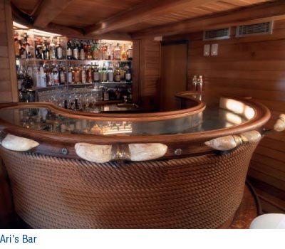 Στα άδυτα της «Χριστίνας» του Ωνάση -Πώς ο Ελληνας κροίσος μετέτρεψε μια φρεγάτα σε γιοτ χλιδής -Τι απέγινε μετά το θάνατό του [εικόνες] | iefimerida.gr 27