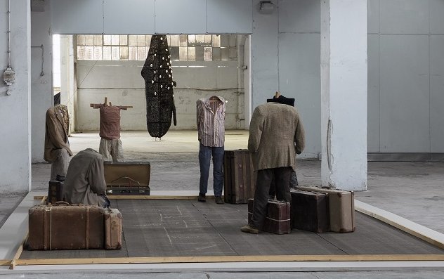 Η αγωνία του ξεριζωμού: Πέντε σύγχρονοι εικαστικοί δημιουργούν με οδηγό τον Βλάσση Κανιάρη [εικόνες] | iefimerida.gr 0