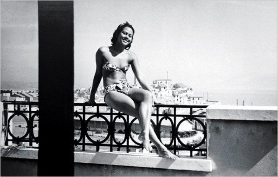 Τα εμβληματικά έργα του Μan Ray και οι πραγματικές ιστορίες τους στην Ανδρο [εικόνες] | iefimerida.gr 8