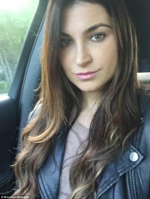 Εδώ η αγάπη ξεχειλίζει - Ζευγάρια περιγράφουν σε ειδική σελίδα στο Ιnstagram απίθανες ιστορίες για το πώς γνωρίστηκαν [εικόνες] | iefimerida.gr 0