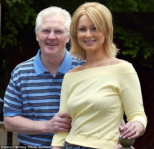 Αυτοκτόνησε παρουσιάστρια δημοφιλούς βρετανικής εκπομπής [εικόνες] | iefimerida.gr 2