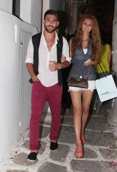 Ο διεθνής ποδοσφαιριστής, η Playmate και ο γάμος στη Μύκονο [εικόνες] | iefimerida.gr 2