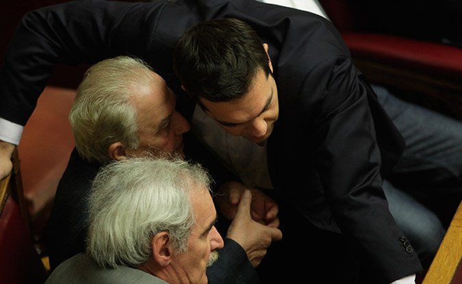 Αννα, Ολγα, Ραχήλ και Εύα κλέβουν τις εντυπώσεις στη συζήτηση για το δημοψήφισμα [εικόνες] | iefimerida.gr 1