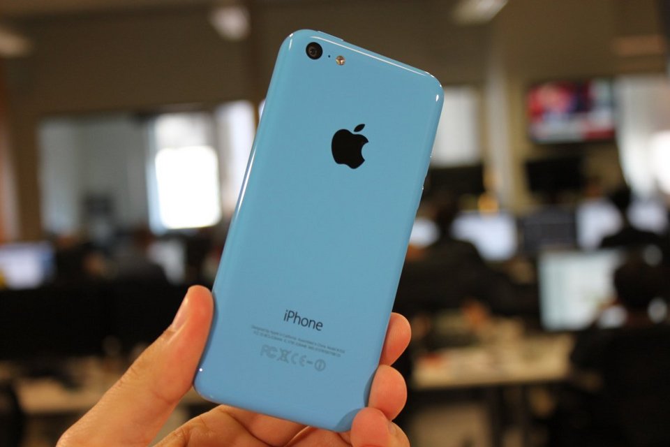 Τα 10 πιο φθηνά smartphones που κυκλοφορούν στην αγορά [λίστα & εικόνες] | iefimerida.gr 4