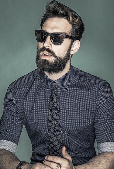 Γιατί οι νεοέλληνες έχουν αφήσει (σχεδόν) όλοι γένια [εικόνες] | iefimerida.gr 1