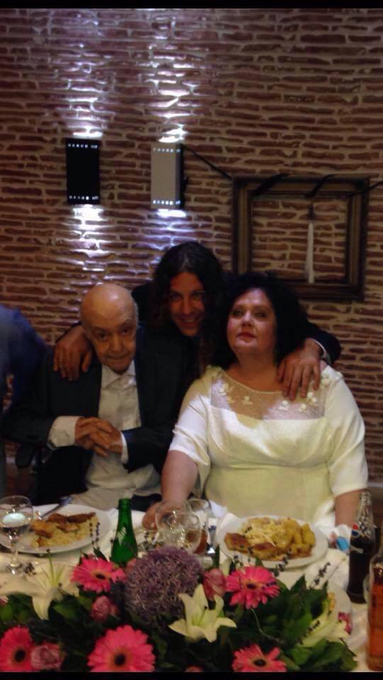 Γαμπρός στα 79 και με... παπά ο Ανδρέας Μπάρκουλης [εικόνες] | iefimerida.gr 0