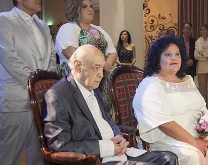 Γαμπρός στα 79 και με... παπά ο Ανδρέας Μπάρκουλης [εικόνες] | iefimerida.gr 2