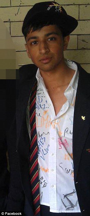 Ενας καμικάζι με baby face: Ο 17χρονος Βρετανός που αυτοκτόνησε για χάρη του Ισλαμικού Κράτους [εικόνες] | iefimerida.gr 0