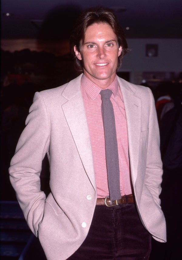 Σοκάρει ο πατριός της Κιμ Καρντάσιαν -Εγινε πραγματική γυναίκα! [βίντεο] | iefimerida.gr 4