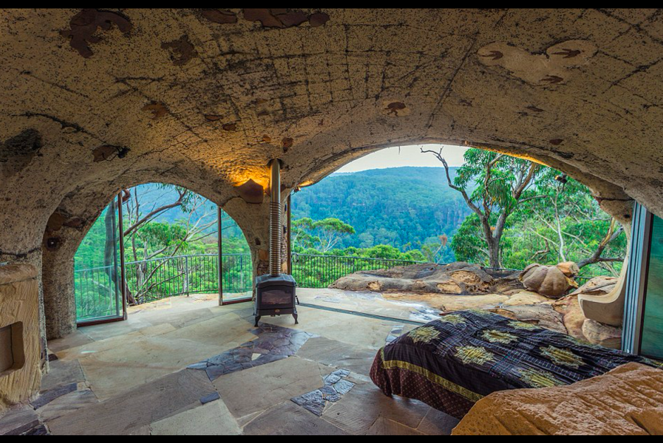 Μια σπηλιά έγινε χλιδάτο εξοχικό -Απίστευτη παρέμβαση προς ενοικίαση [εικόνες] | iefimerida.gr 9