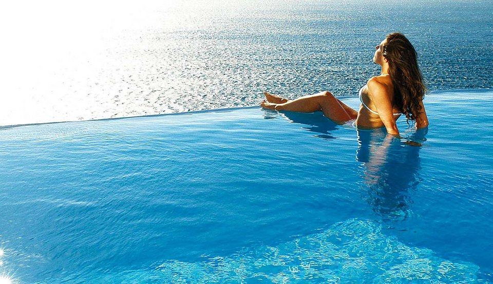 Η ομορφότερη πισίνα του κόσμου βρίσκεται στη Μύκονο [εικόνες] | iefimerida.gr 7