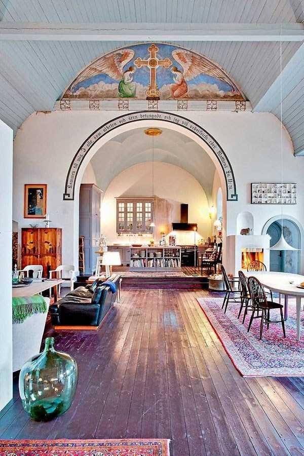 Εκκλησία μεταμορφώθηκε σε εκπληκτικό σπίτι - Υπόδειγμα mix & match [εικόνες] | iefimerida.gr 0