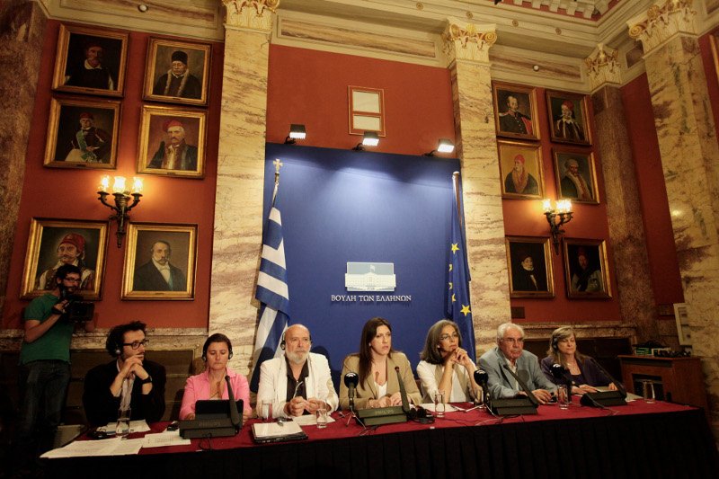 Ζωή: Η Ελλάδα να κηρύξει μονομερώς πτώχευση | iefimerida.gr 0