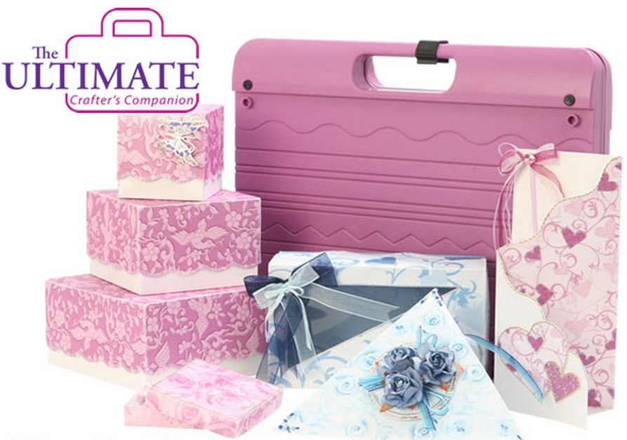 Η νεαρή που βγάζει 15 εκατ. ευρώ το χρόνο... διπλώνοντας φακέλους - Μια απίθανη επιχειρηματική ιδέα [εικόνες & βίντεο] | iefimerida.gr 0