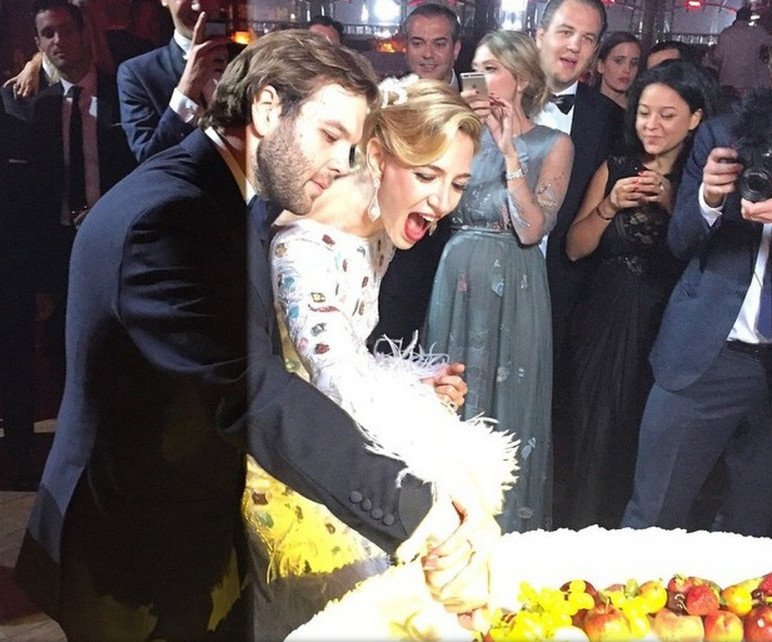 Ο γάμος της χρονιάς έγινε στη Ρώμη -Εξωπραγματική χλιδή, ανατρεπτικό νυφικό, βαθύπλουτοι, γαλαζοαίματοι και δύο Ελληνίδες [εικόνες]  | iefimerida.gr 23