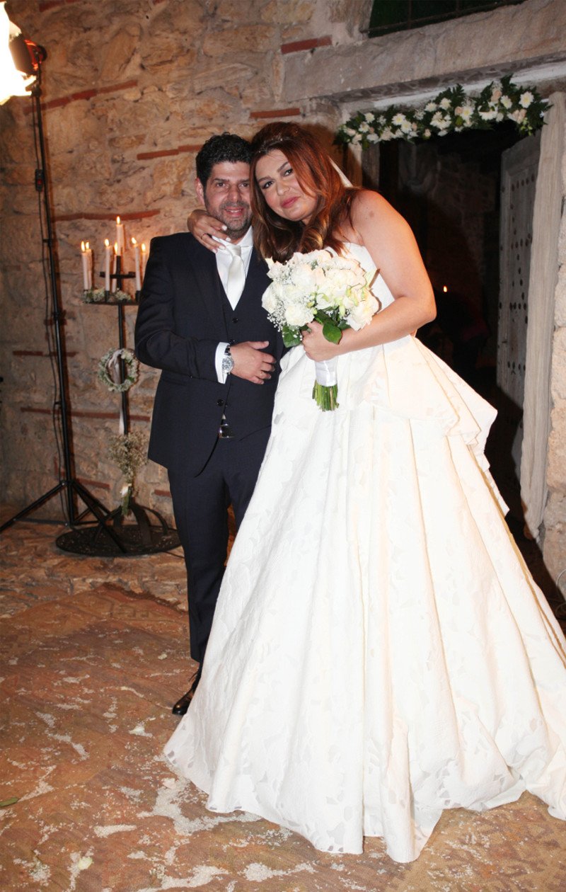 Τηλεοπτικός γάμος -Παρουσιάστρια του ΣΚΑΪ παντρεύτηκε στο κτήμα Νάσιουτζικ [εικόνες] | iefimerida.gr 5