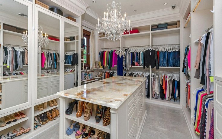 Χλιδή και πολυτέλεια - Στο σφυρί η έπαυλη του δισεκατομμυριούχου Αλκη Δαυίδ στο Μπέβερλι Χιλς [εικόνες]   | iefimerida.gr 4