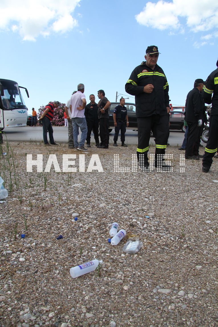 Σοκ στην Ηλεία: Ηλικιωμένος «λούστηκε» με οινόπνευμα και αυτοπυρπολήθηκε στην Εθνική Οδό [εικόνες] | iefimerida.gr 1