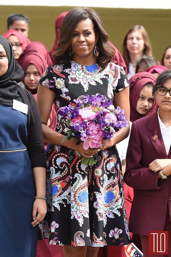 Η Μισέλ Ομπάμα ψηφίζει Ελλάδα - Η εμφάνιση με εκπληκτικό φόρεμα Ελληνίδας σχεδιάστριας που συζητήθηκε [εικόνες] | iefimerida.gr 8