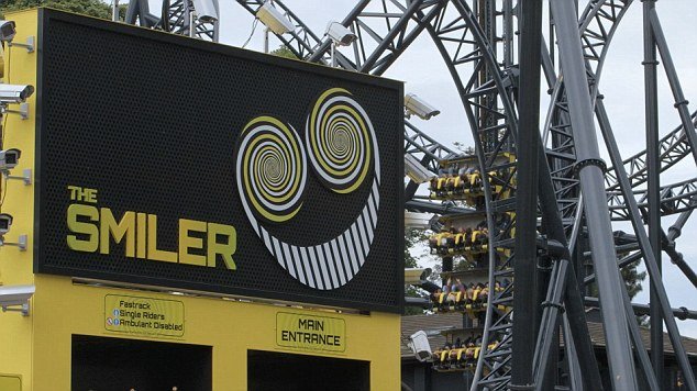 Τρόμος σε λούνα παρκ στην Αγγλία –16 τραυματίες από ατύχημα σε τρενάκι [εικόνες] | iefimerida.gr 3