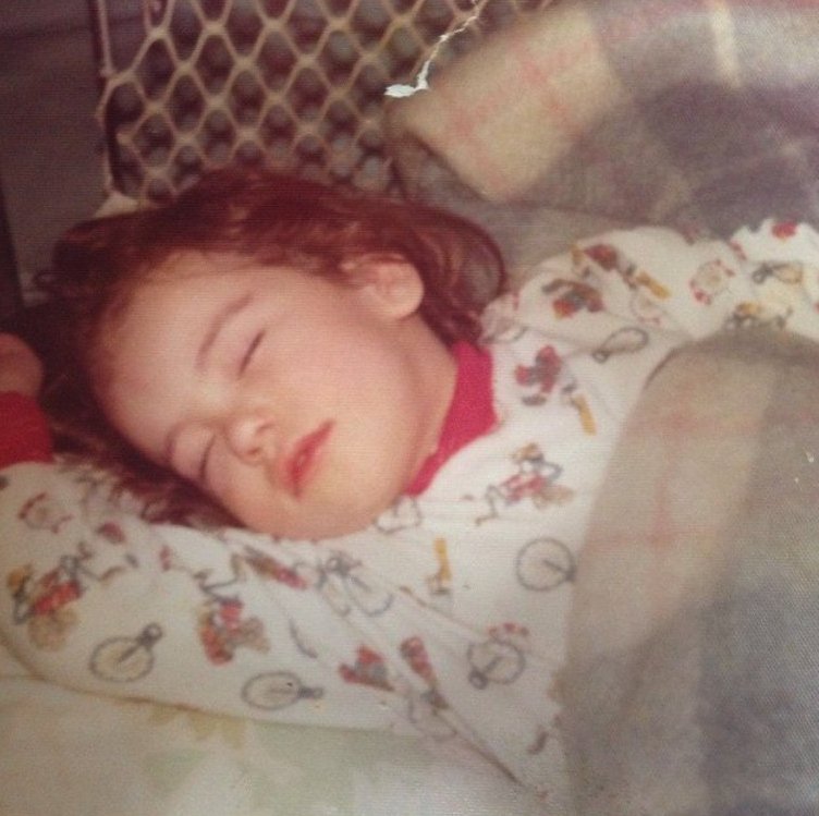 Η Ευγενία Μανωλίδου αποκαλύπτεται: Φωτογραφίες από την παιδική της ηλικία και την εφηβεία [εικόνες] | iefimerida.gr 0