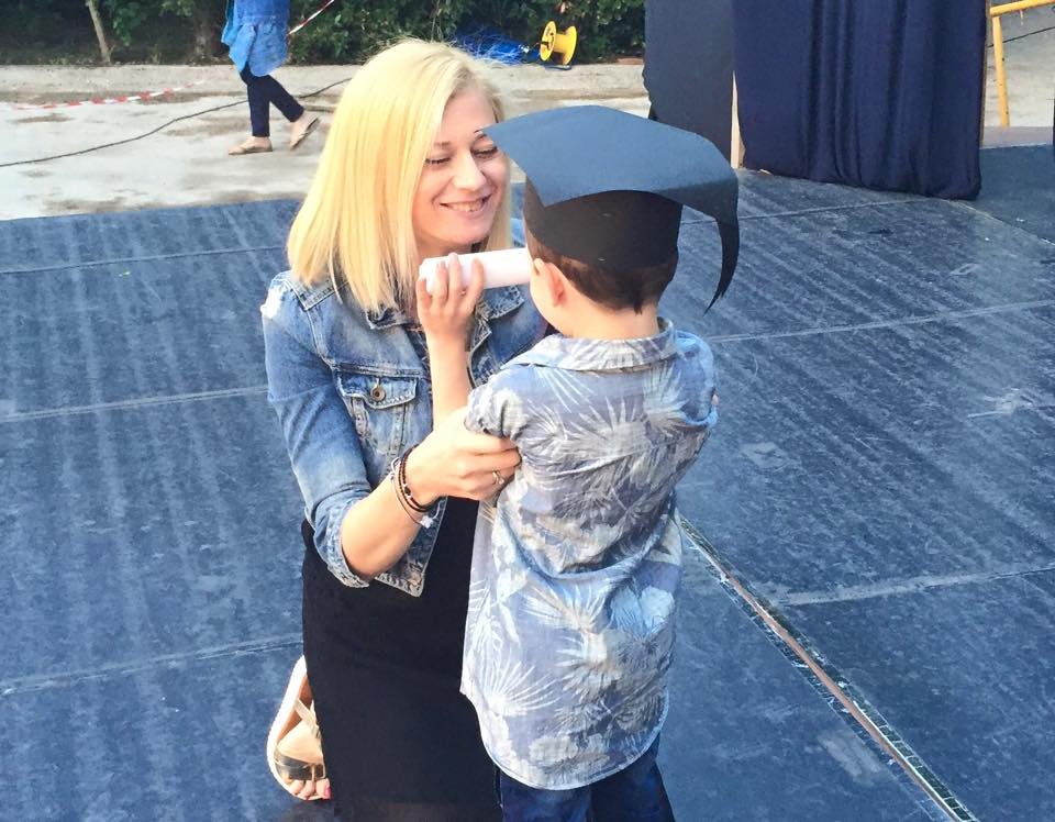 Ευτυχισμένη μαμά η Ραχήλ Μακρή [εικόνα] | iefimerida.gr 0