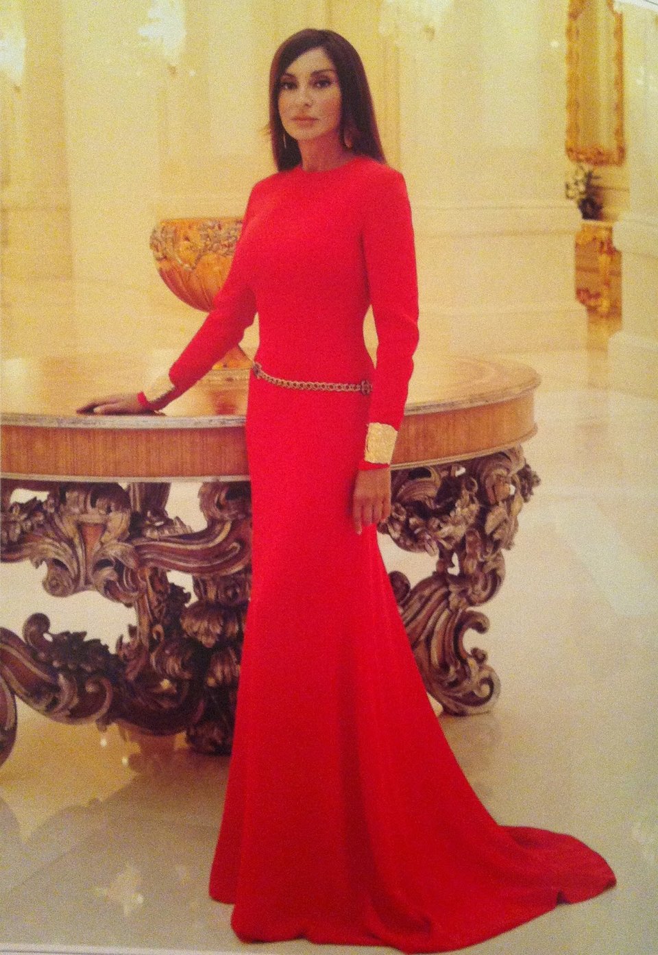 Μεχριμπάν Αλίεβα, η Σοφία Λόρεν της Ανατολής -Η σύζυγος του Αζέρου προέδρου που πέταξε το φερετζέ [εικόνες] | iefimerida.gr 20