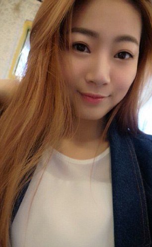 Η Σκλεναρίκοβα τρώει τη σκόνη της - Το μοντέλο από την Κίνα με τα μακρύτερα πόδια [εικόνες] | iefimerida.gr 4