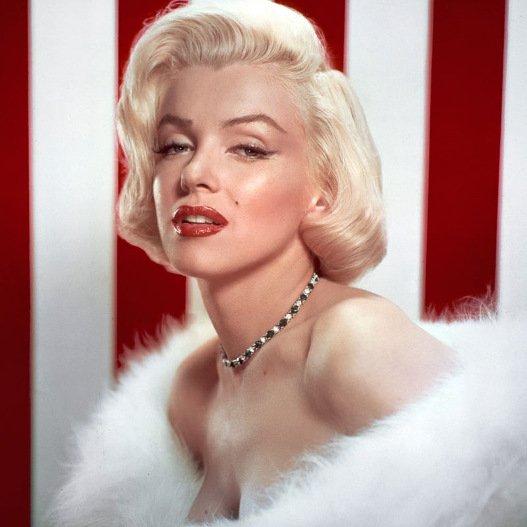 Η Μέριλιν Μονρόε είχε πλαστικό στήθος και ψεύτικα δόντια: Τι αποκαλύπτει το γραφείο που είχε αναλάβει την κηδεία της [εικόνες] | iefimerida.gr 8